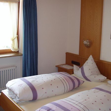 Gaestehaus Zur Faerbe Apartments Оберстдорф Екстер'єр фото